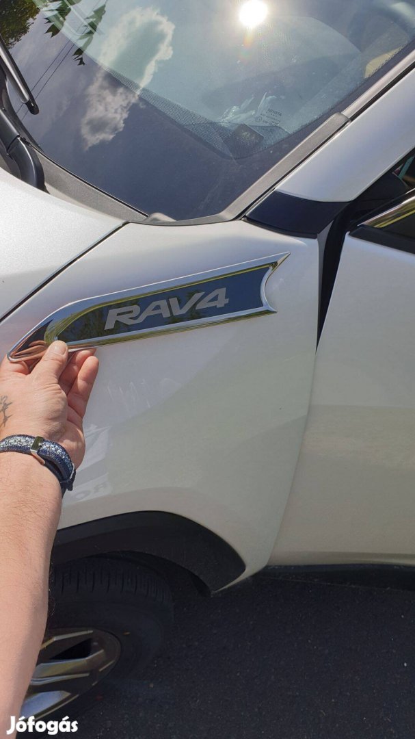 Toyota Rav4 IV. gen. 2019-ig
