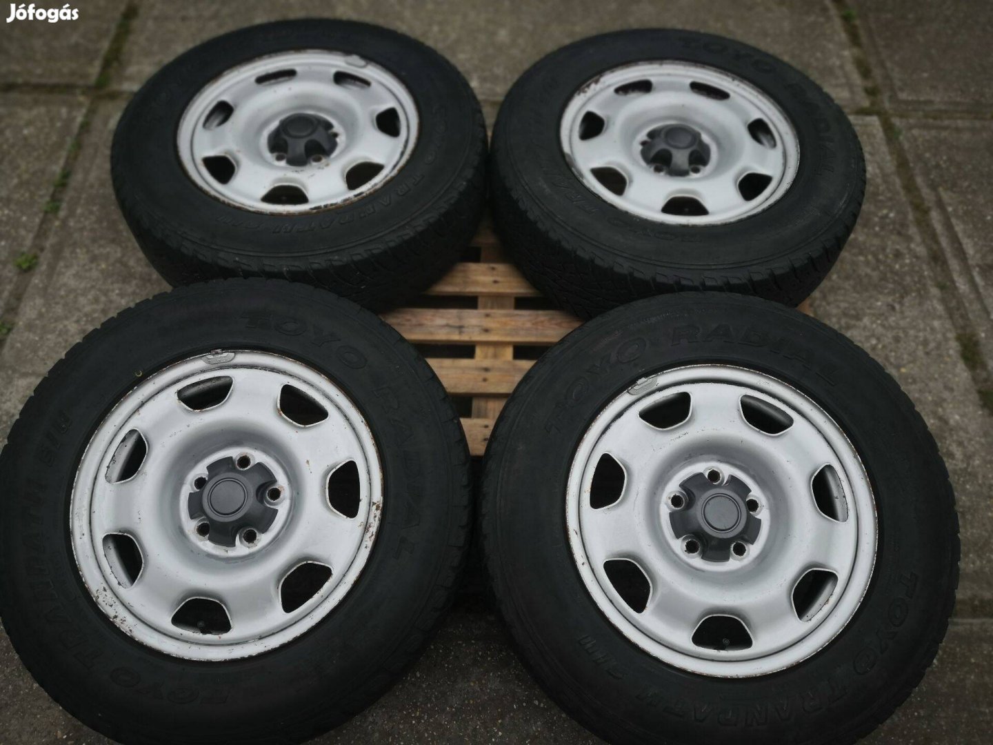 Toyota Rav4 Suzuki Sx4 16-os acélfelnik 5x114,3-as