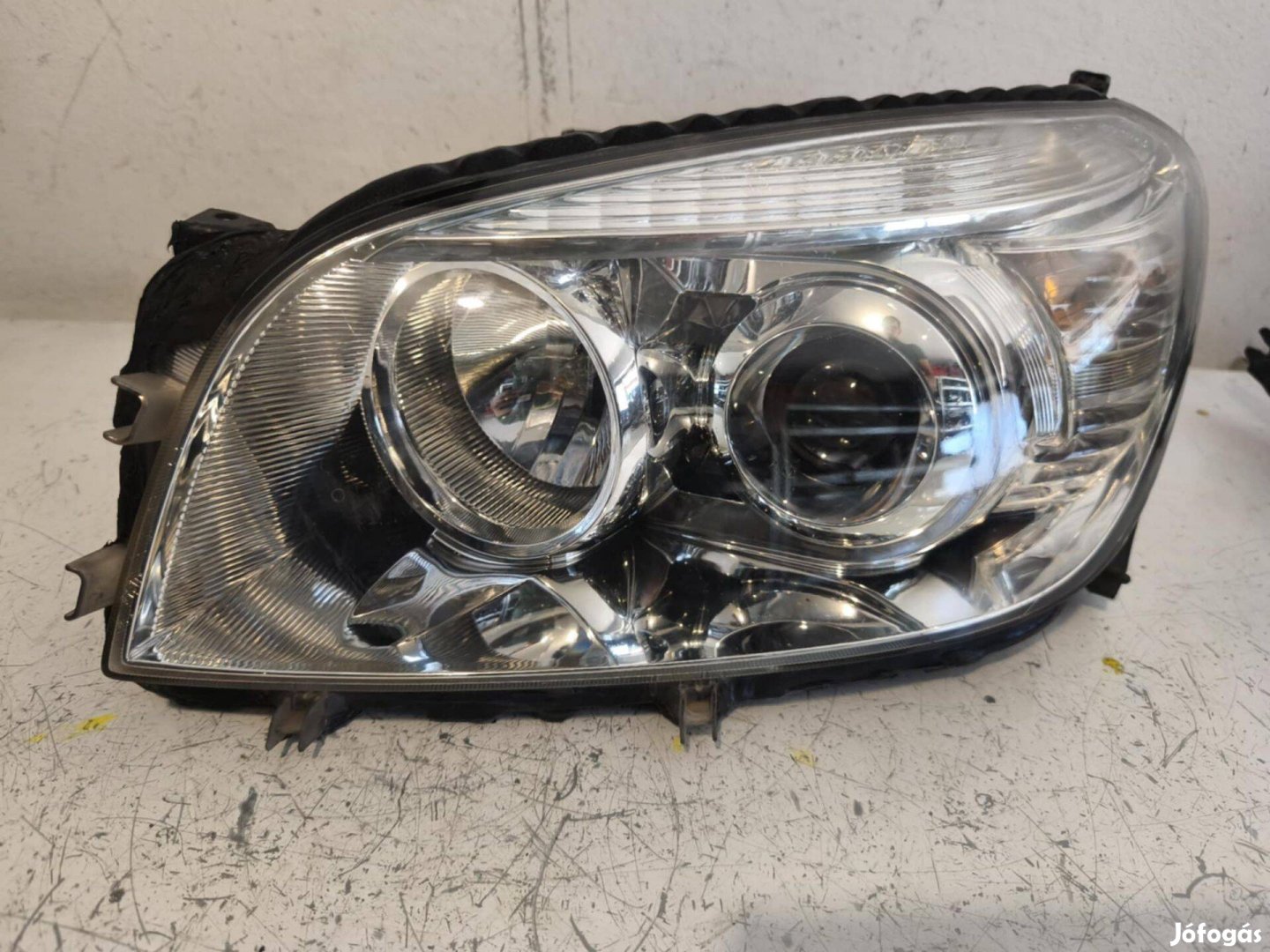 Toyota Rav4 (XA30) bal első fényszóró