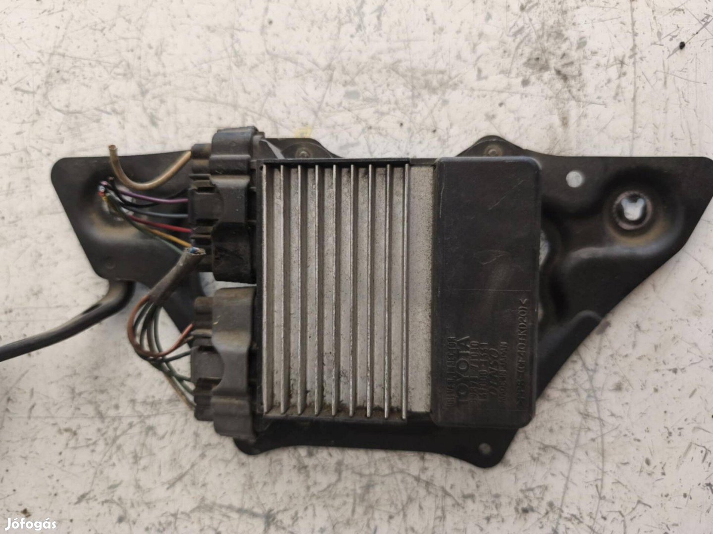 Toyota Rav4 (XA30) injektor vezérlőegység 8987171010