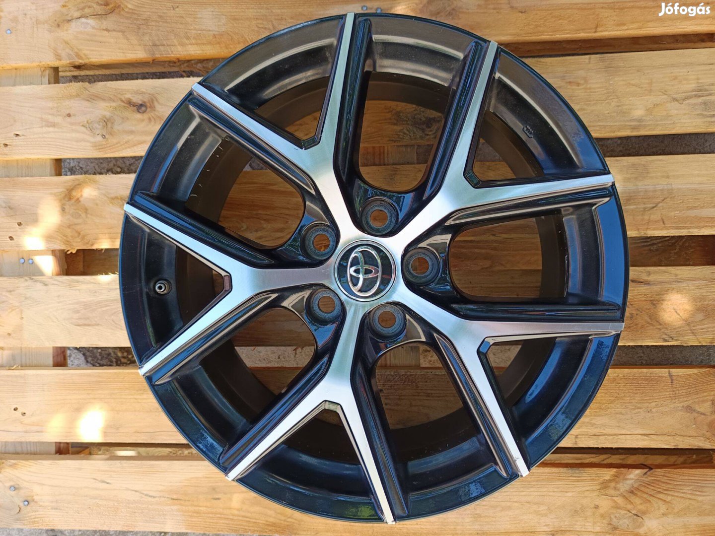 Toyota Rav4 alufelni 18"