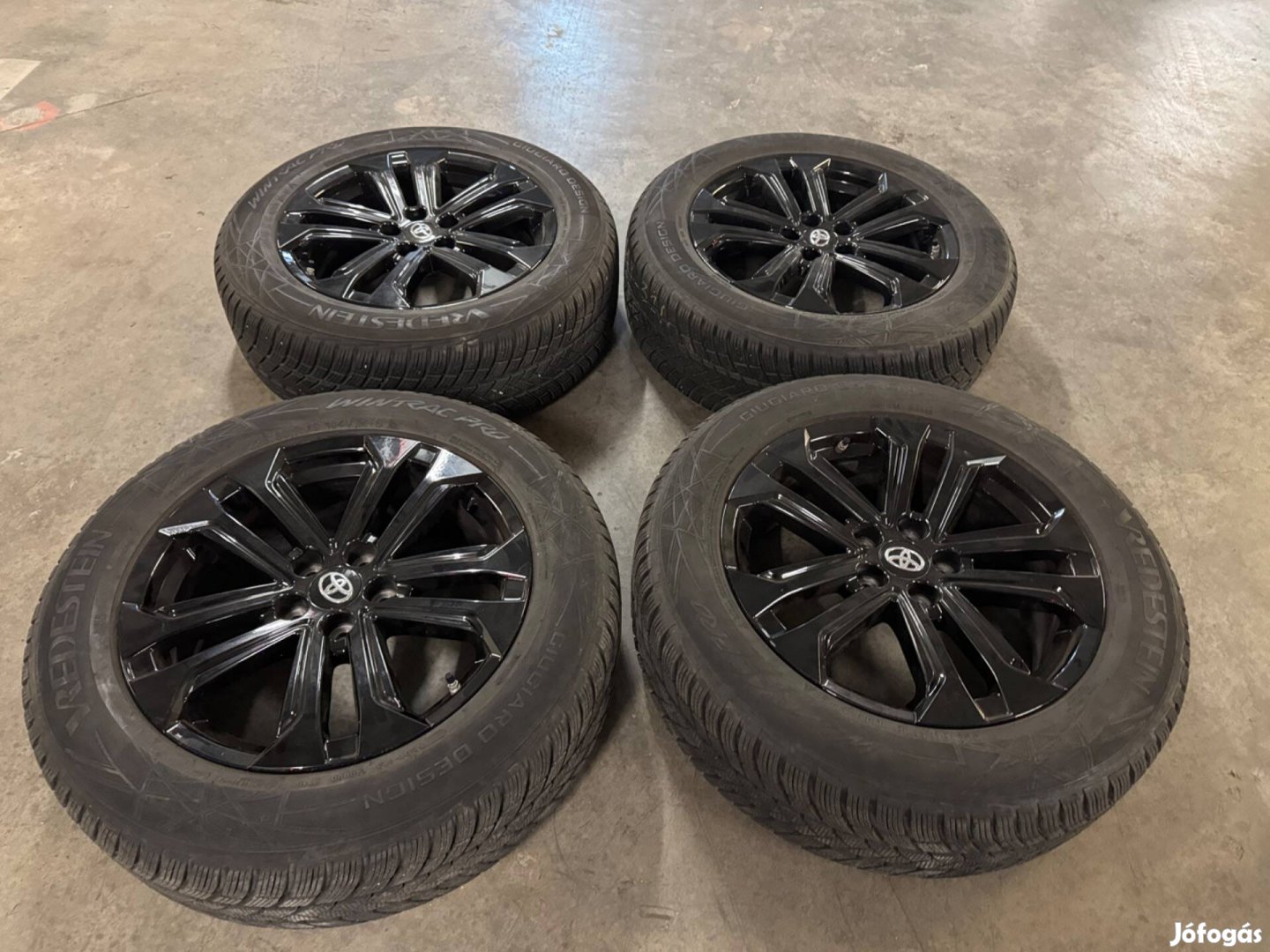 Toyota Rav4 alufelni, Toyota felni, 225/60 R18 téli gumival