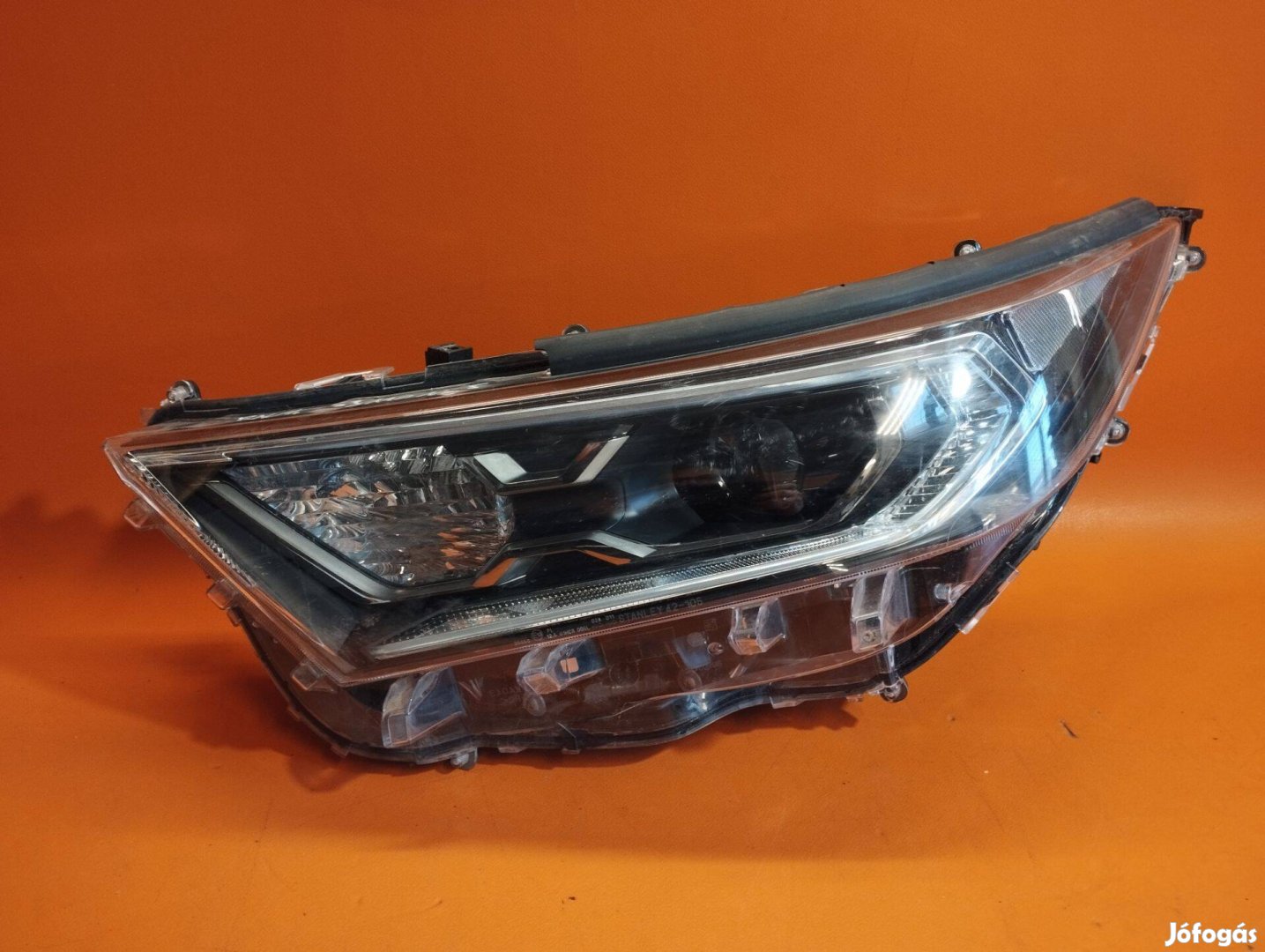 Toyota Rav4 bal led lámpa 42-105 (S3.120.1125)