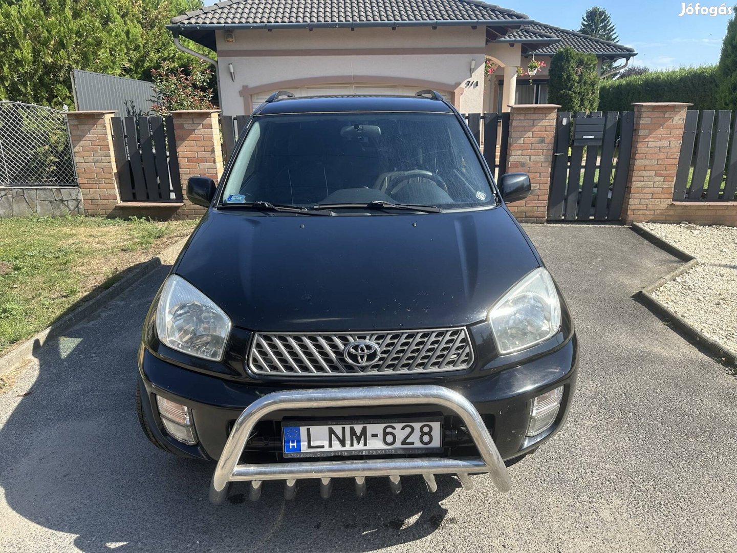 Toyota Rav4 gallytörő