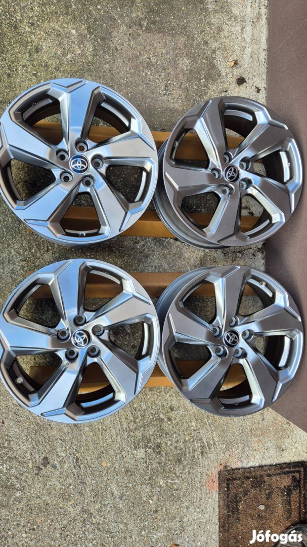 Toyota Rav4 gyári alufelni felni garnitura 18" 7J ET35