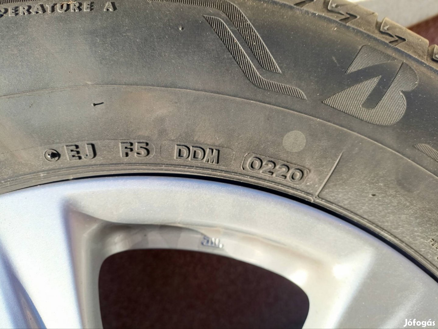 Toyota Rav4 gyári r17 alufelni garnitúra nyári gumival