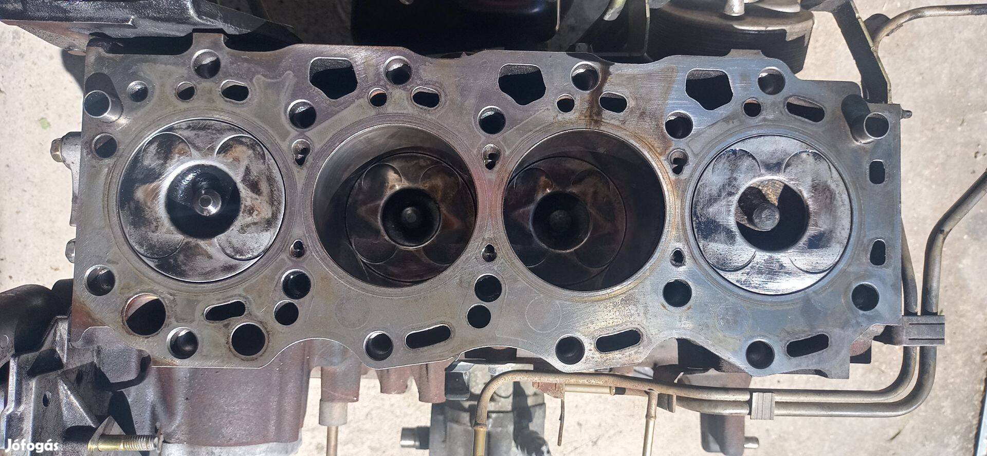 Toyota Rav4 motorblokk hengerfej nélkül