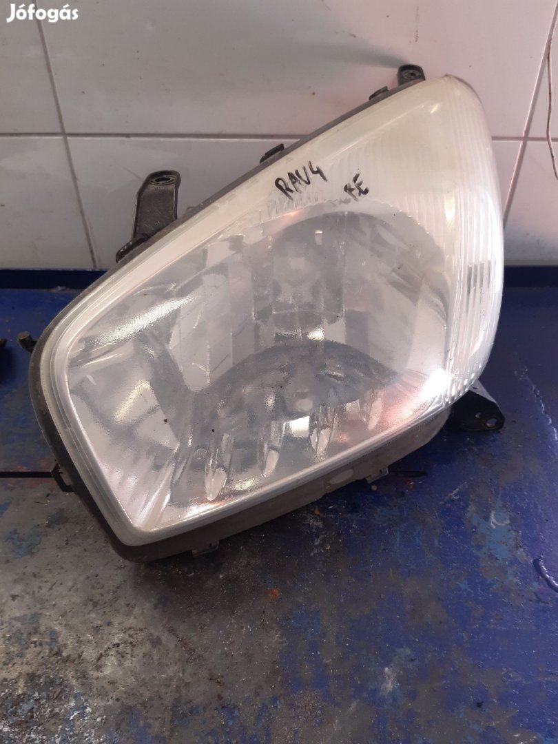 Toyota Rav 4 00-05 Bal Első Lámpa Fényszóró