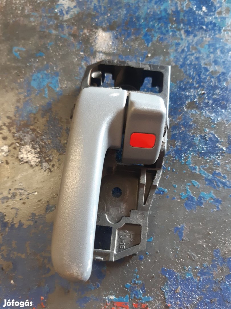 Toyota Rav 4 00-05 Bal Hátsó Belső Ajtókilincs