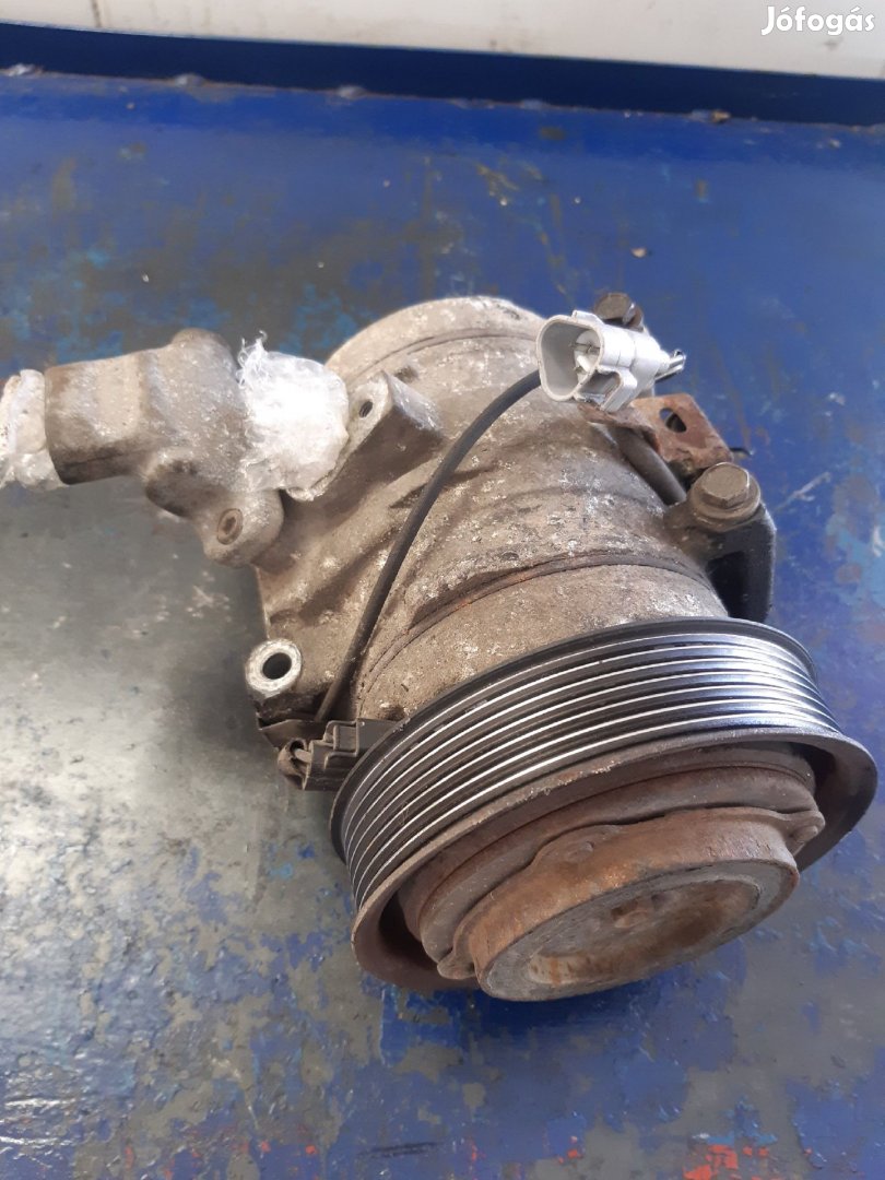 Toyota Rav 4 00-05 Klíma Kompresszor