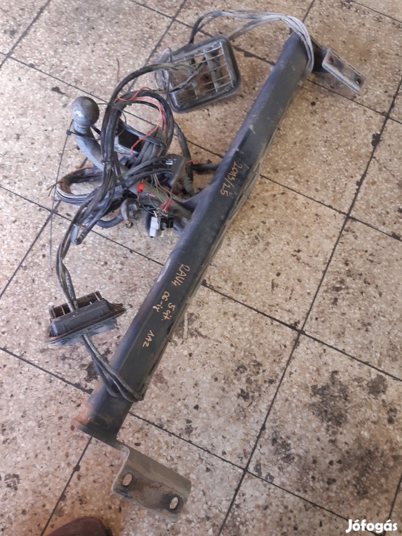 Toyota Rav 4 00-05 Vonóhorog