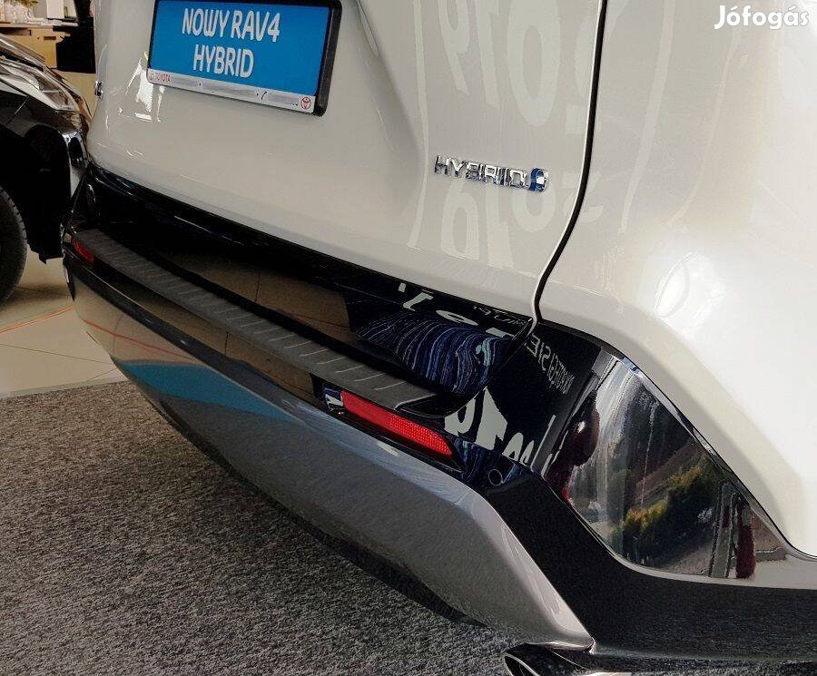 Toyota Rav-4 2019- lökhárítóvédő műanyag