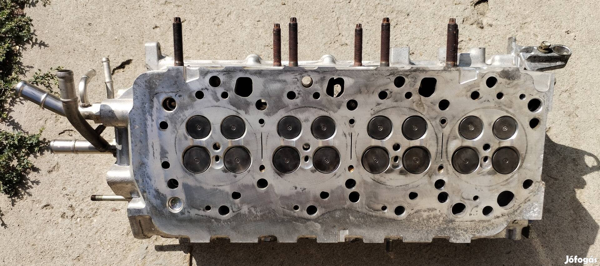 Toyota T22-es 2.0 D4D hengerfej.