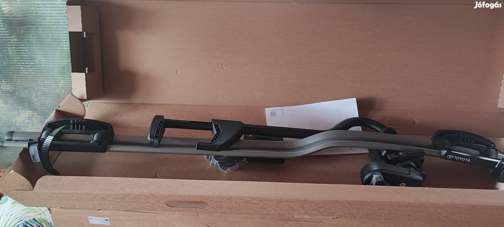 Toyota Thule kerékpártartó / kerékpár szállító 