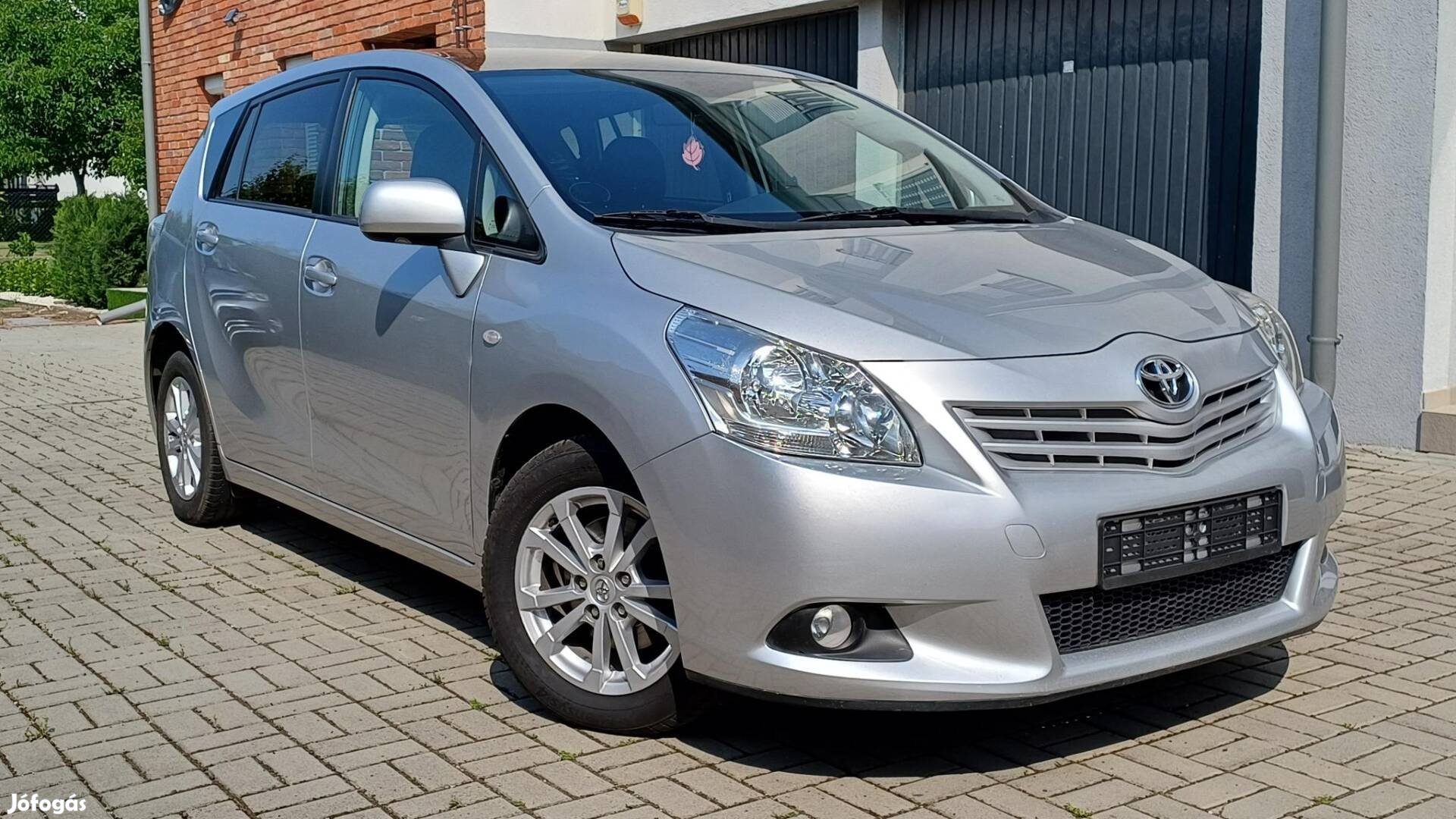 Toyota Verso 2.0 D-4D Style 7 személy - Friss s...