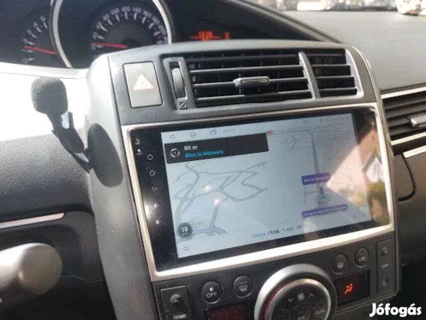 Toyota Verso Carplay Multimédia Android GPS Rádió Tolatókamerával