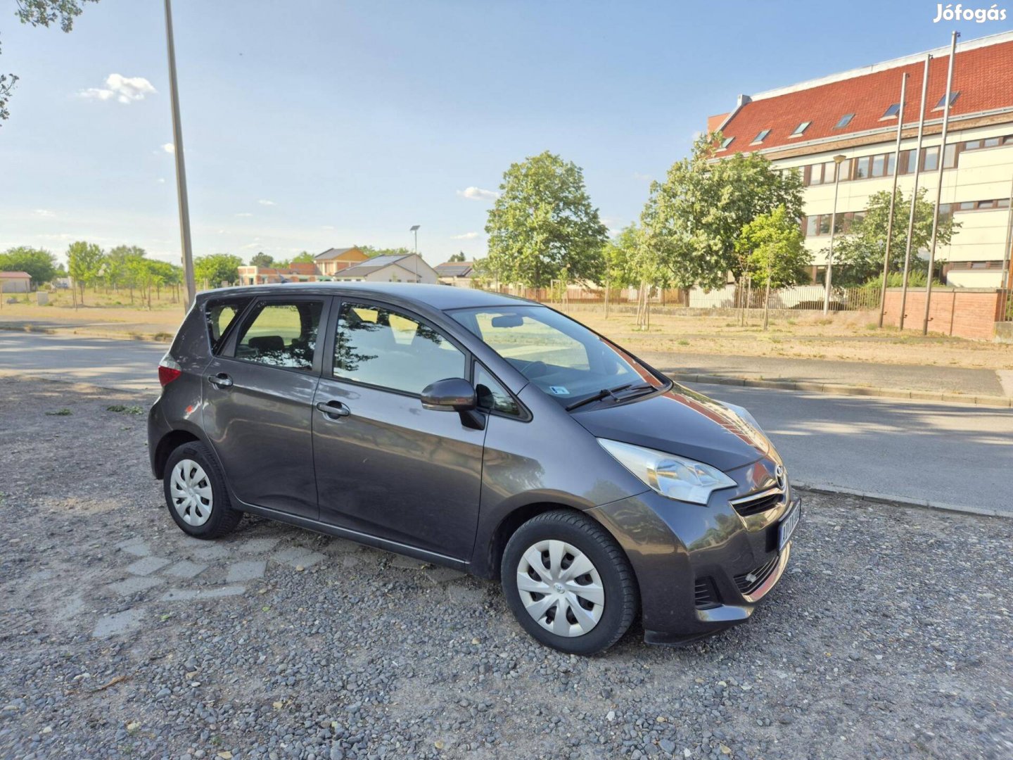 Toyota Verso-S Verso S 1.33 VVT-i Club Szervizk...