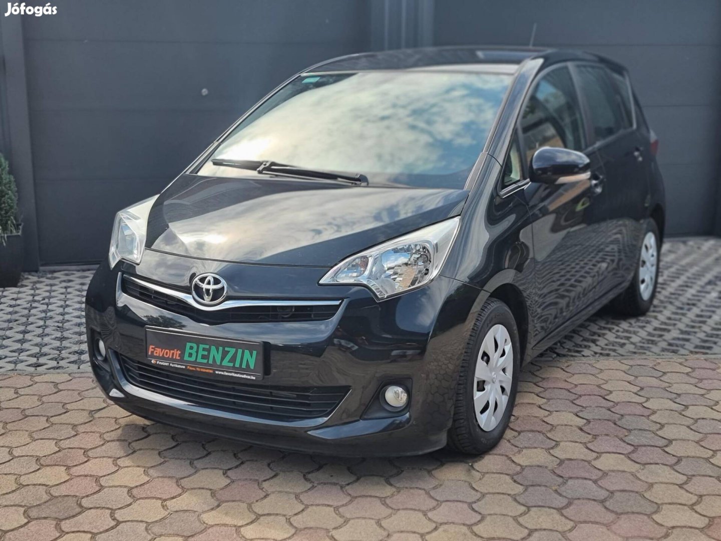 Toyota Verso-S Verso S 1.33 VVT-i Club Végigköv...