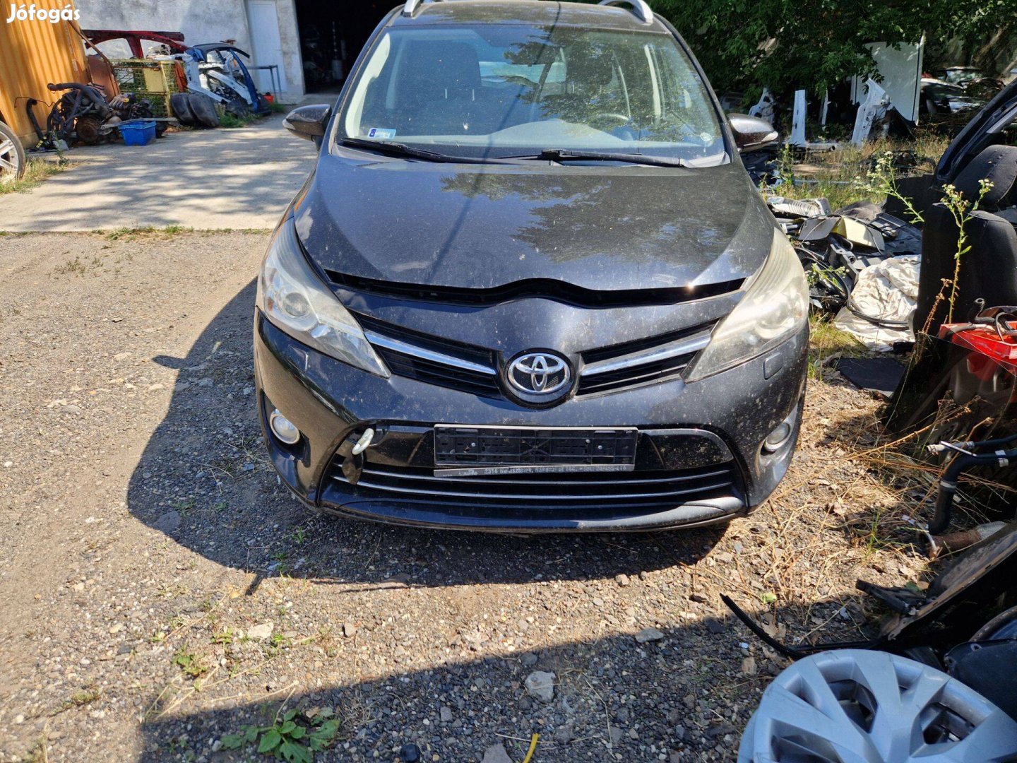 Toyota Verso összes alkatrésze