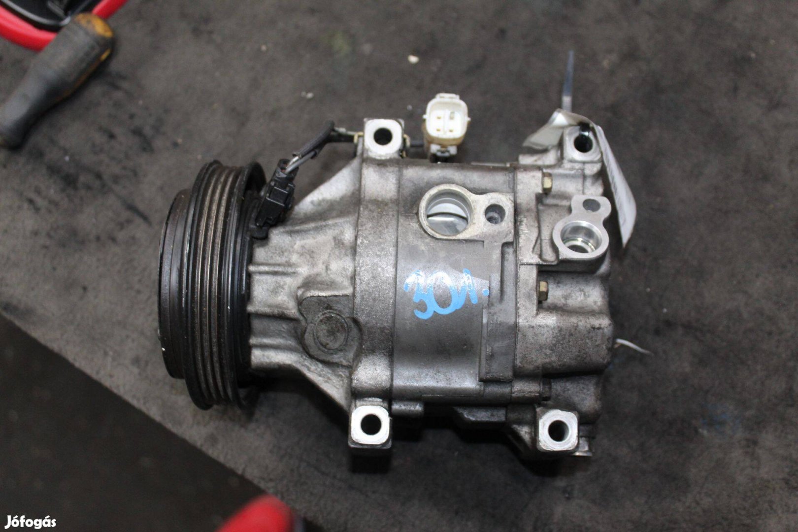 Toyota Yaris 1.0B klímakompresszor (447206254) (301)