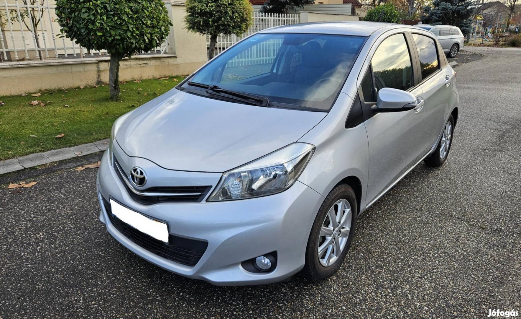 Toyota Yaris 1.0 Active Comfort Tolatokamera ME...