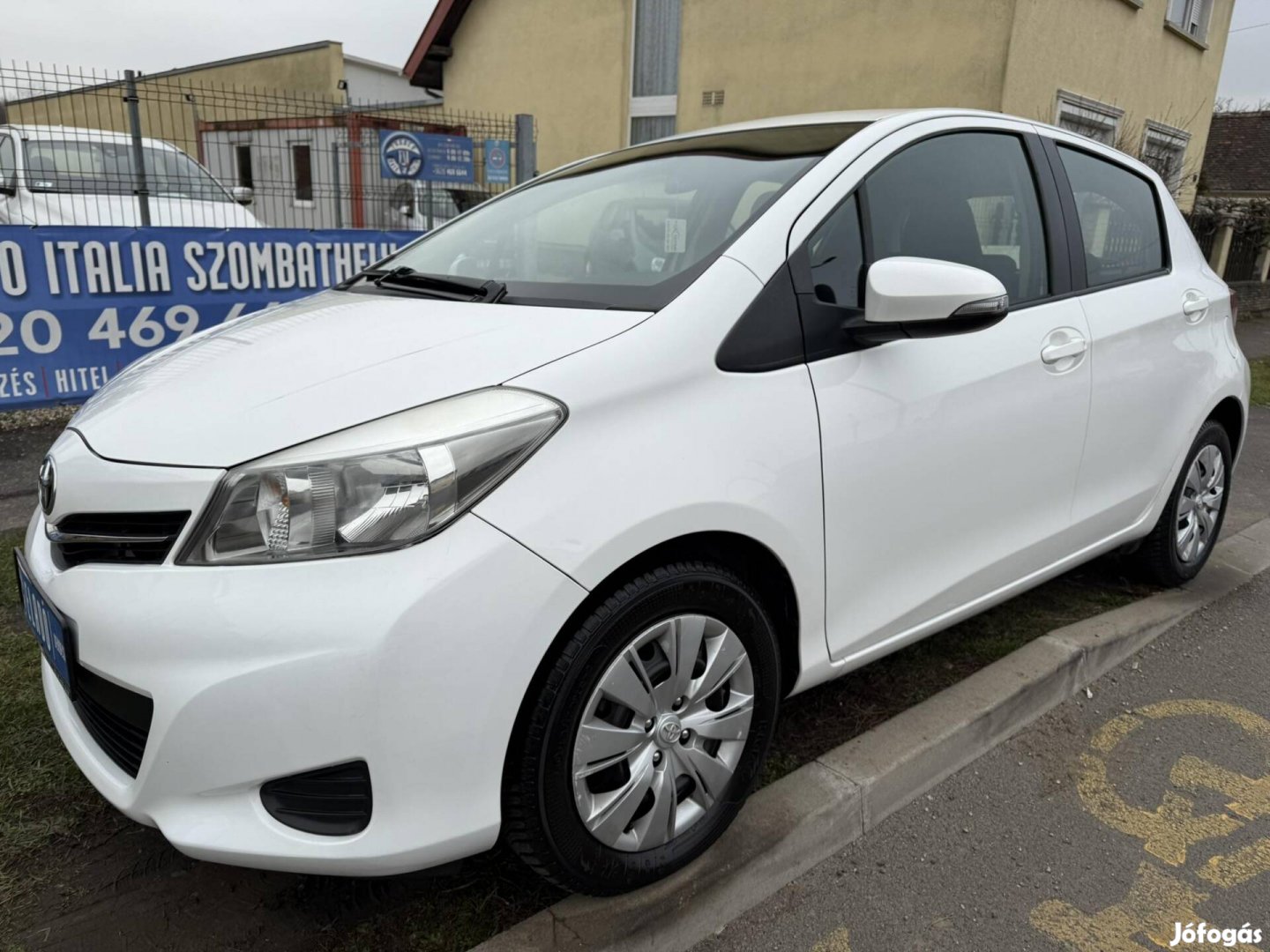 Toyota Yaris 1.0 Active+Design Olasz Rozsdament...