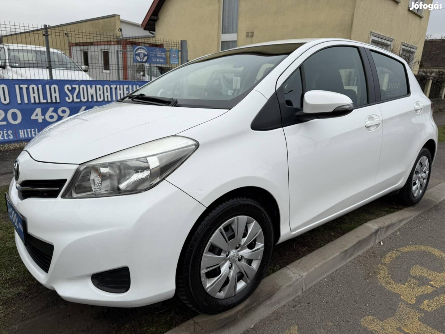 Toyota Yaris 1.0 Active+Design Olasz Rozsdament...