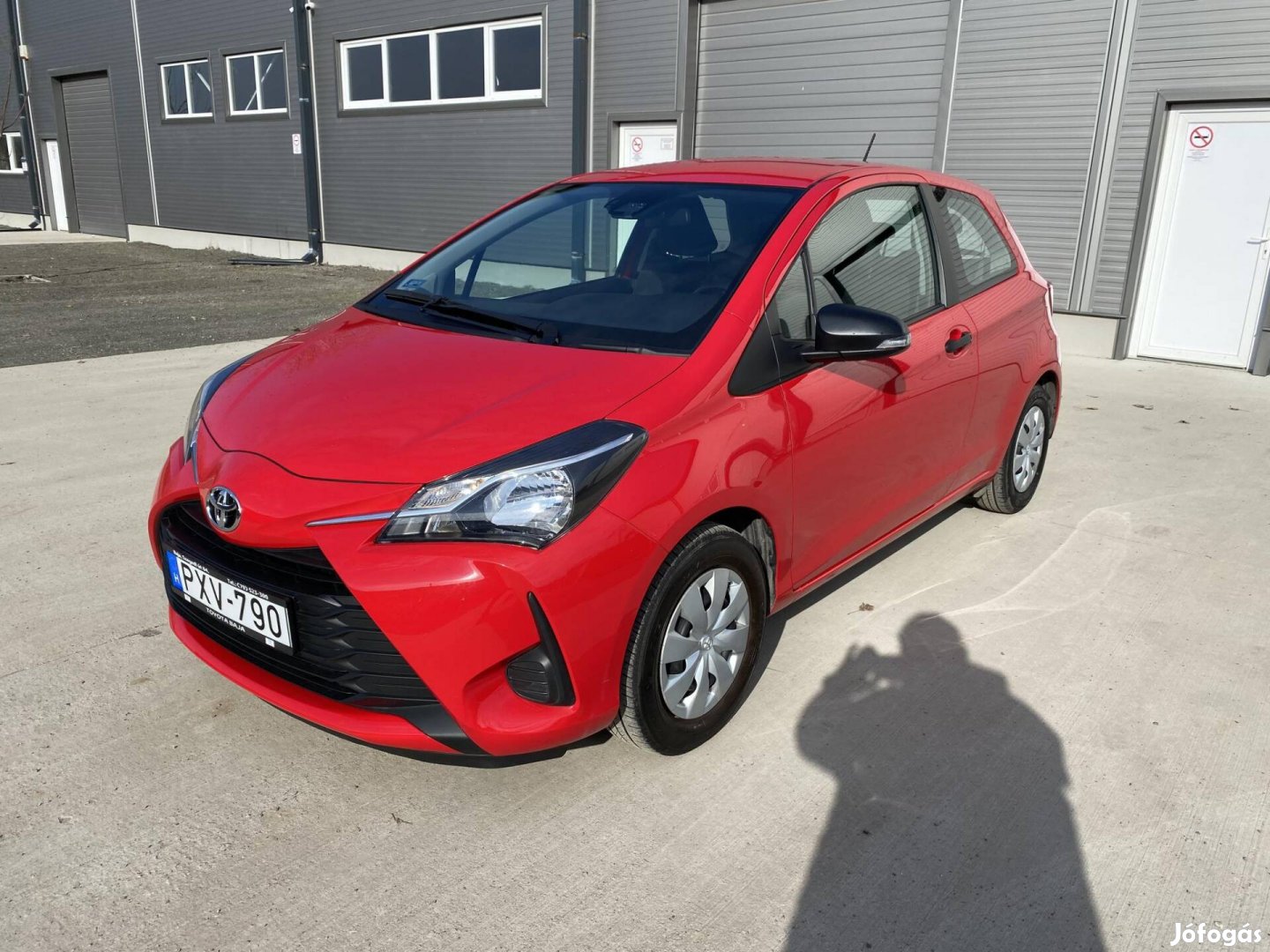 Toyota Yaris 1.0 Active Újszerű.25ezer Km!!!!!