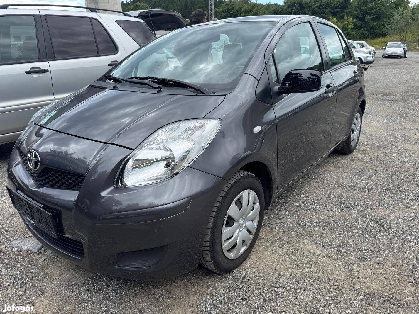 Toyota Yaris 1.0 LIFE