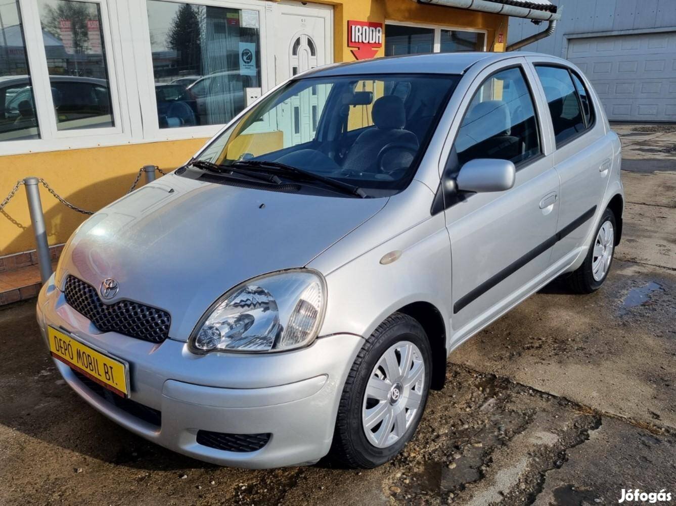 Toyota Yaris 1.0 Linea Sol ABS 57.000km!!!