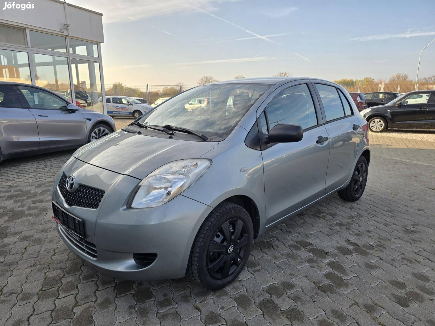 Toyota Yaris 1.0 Terra szép állapotú. 128.650 km