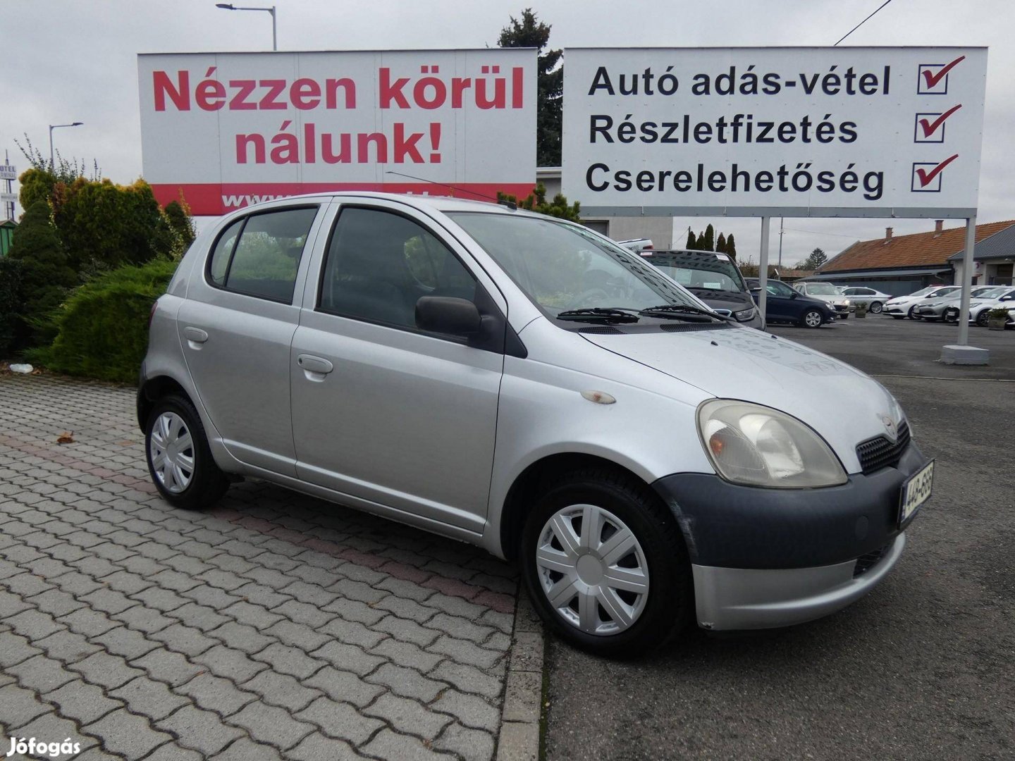 Toyota Yaris 1.0 VVT-i Linea LUNA