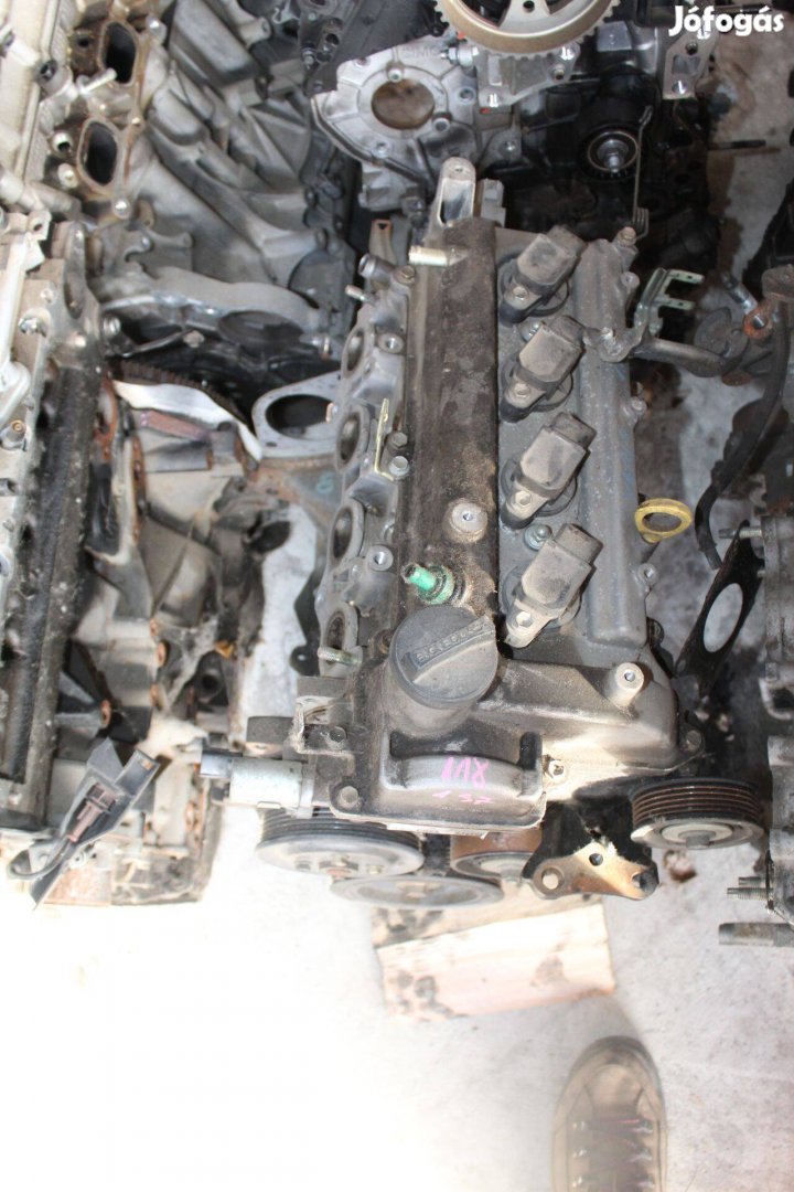 Toyota Yaris 1 1.0B Fűzött blokk hengerfejjel 1SZ