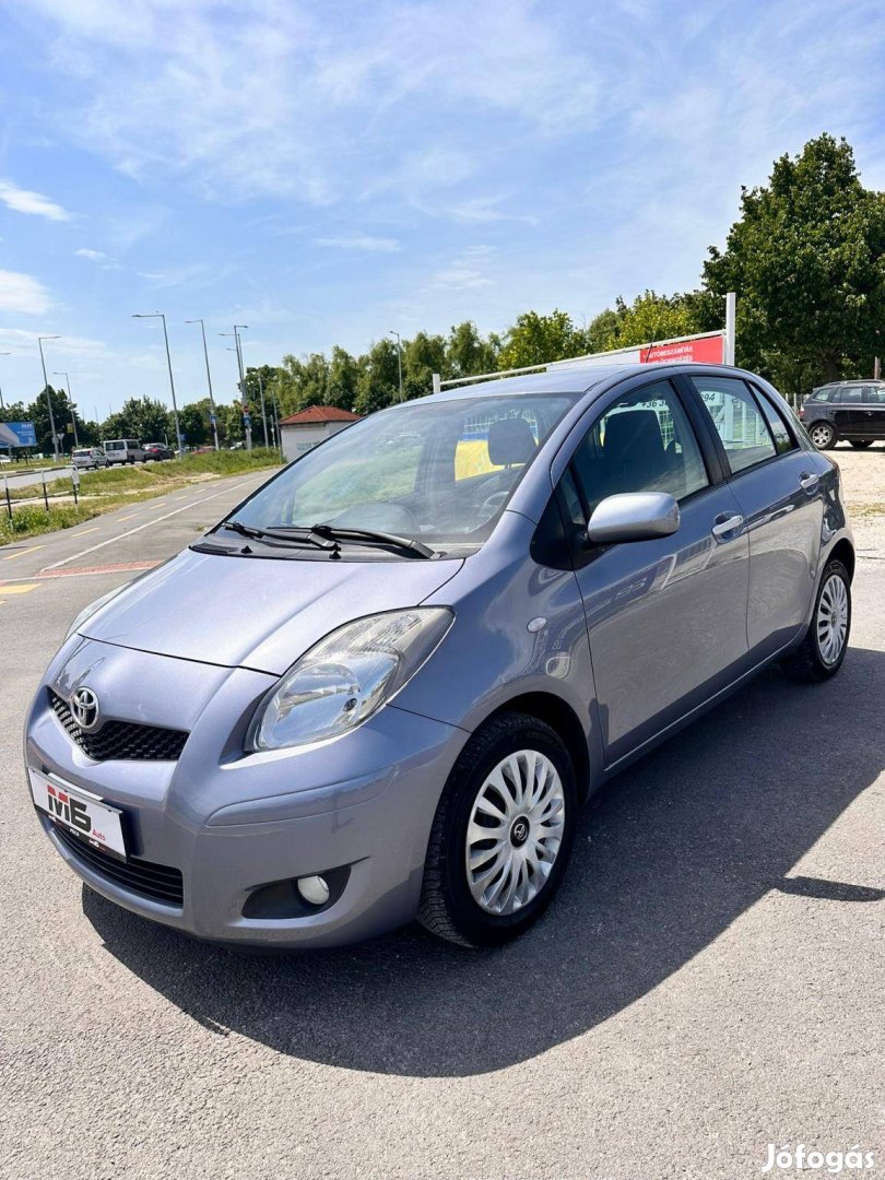 Toyota Yaris 1.33 LIFE 1.33 benzines! 100 Le ma...