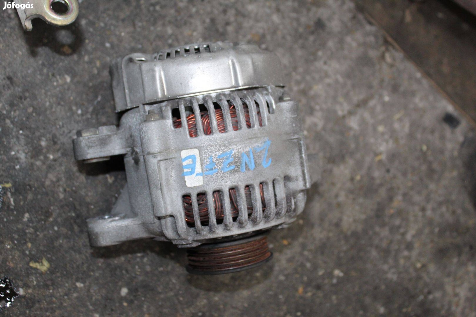 Toyota Yaris 1.3B 2NZ-FE 1999-2005 generátor 27060-21030