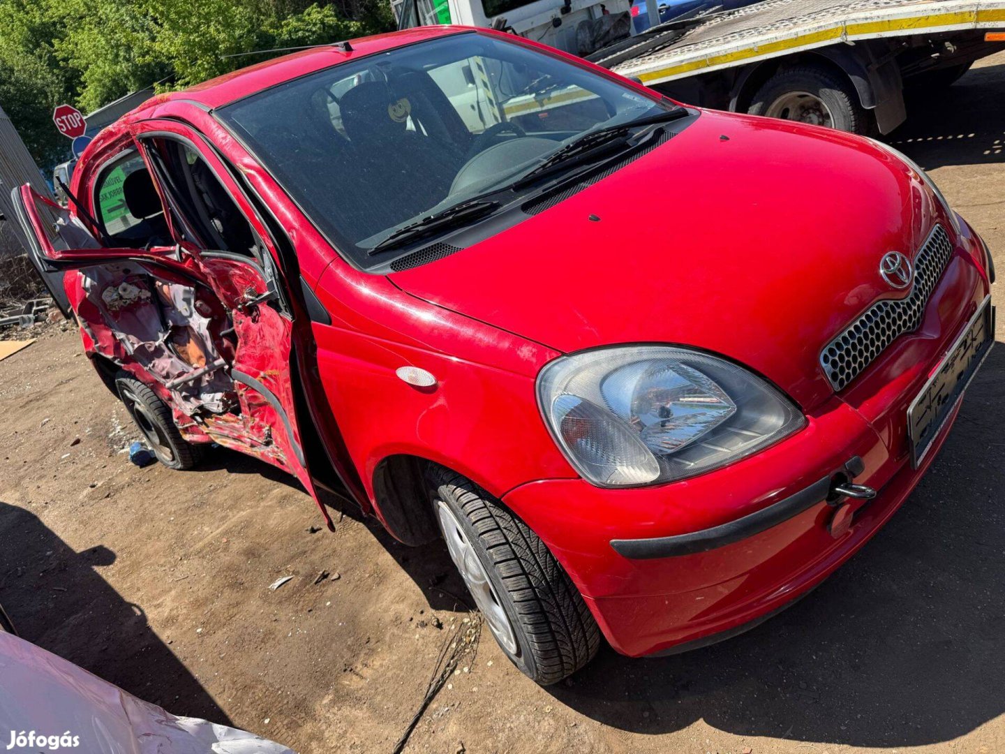 Toyota Yaris 1.3 -D039- bontott alaktrészek
