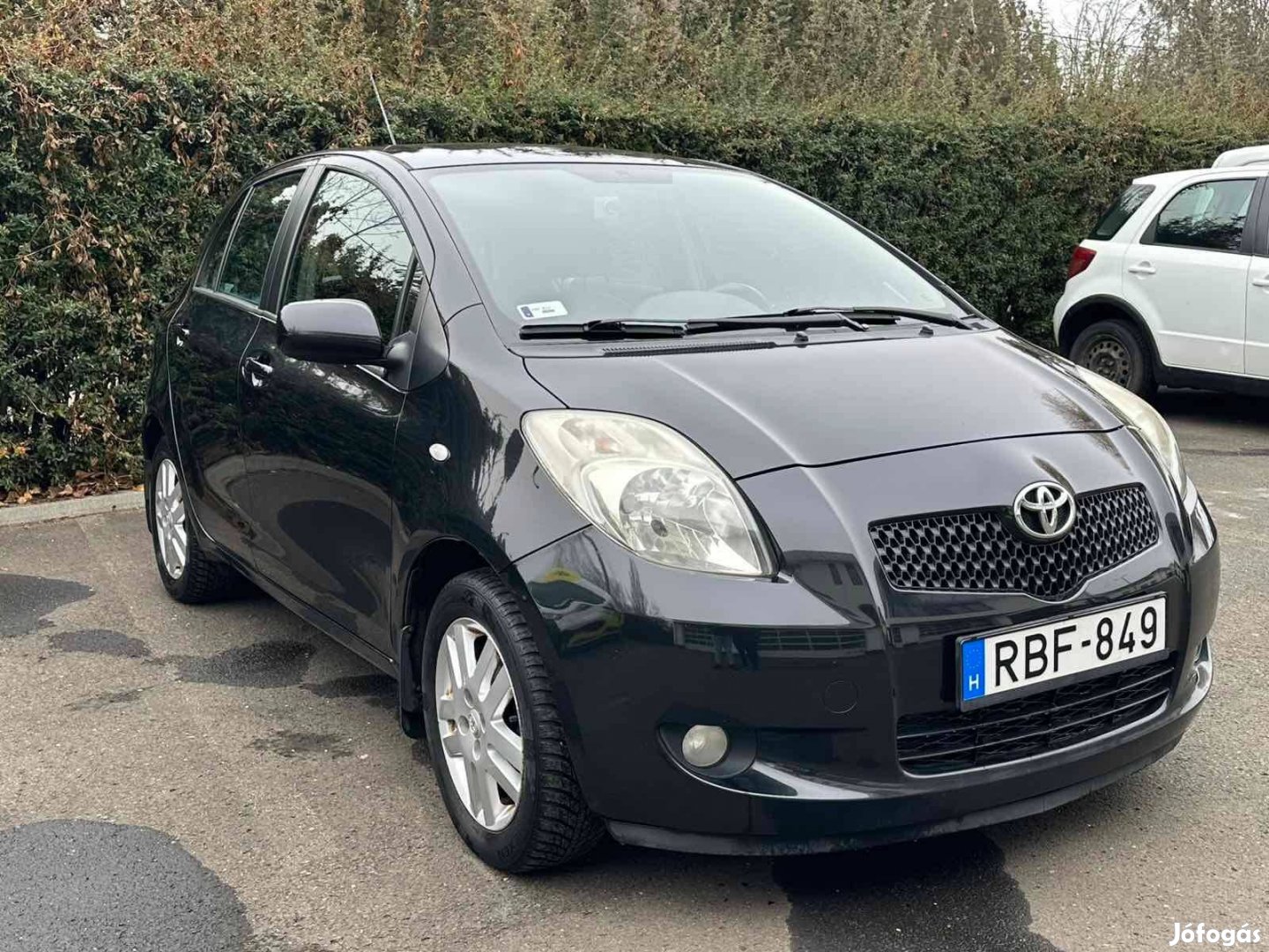 Toyota Yaris 1.3 benzin