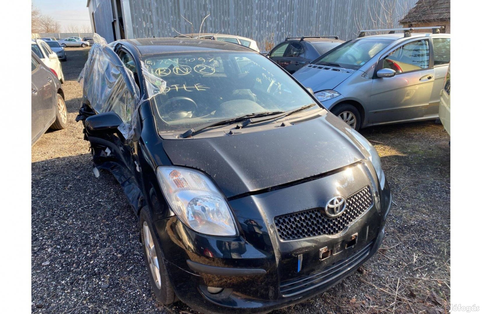 Toyota Yaris 1.4 dízel 3 ajtós 2007 bontott minden alkatrésze eladó