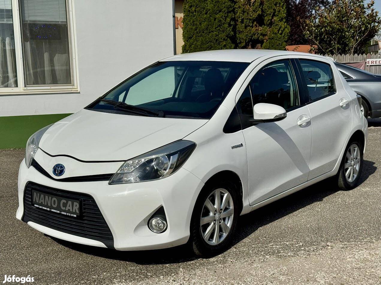 Toyota Yaris 1.5 HSD Lounge (Automata) Digit kl...