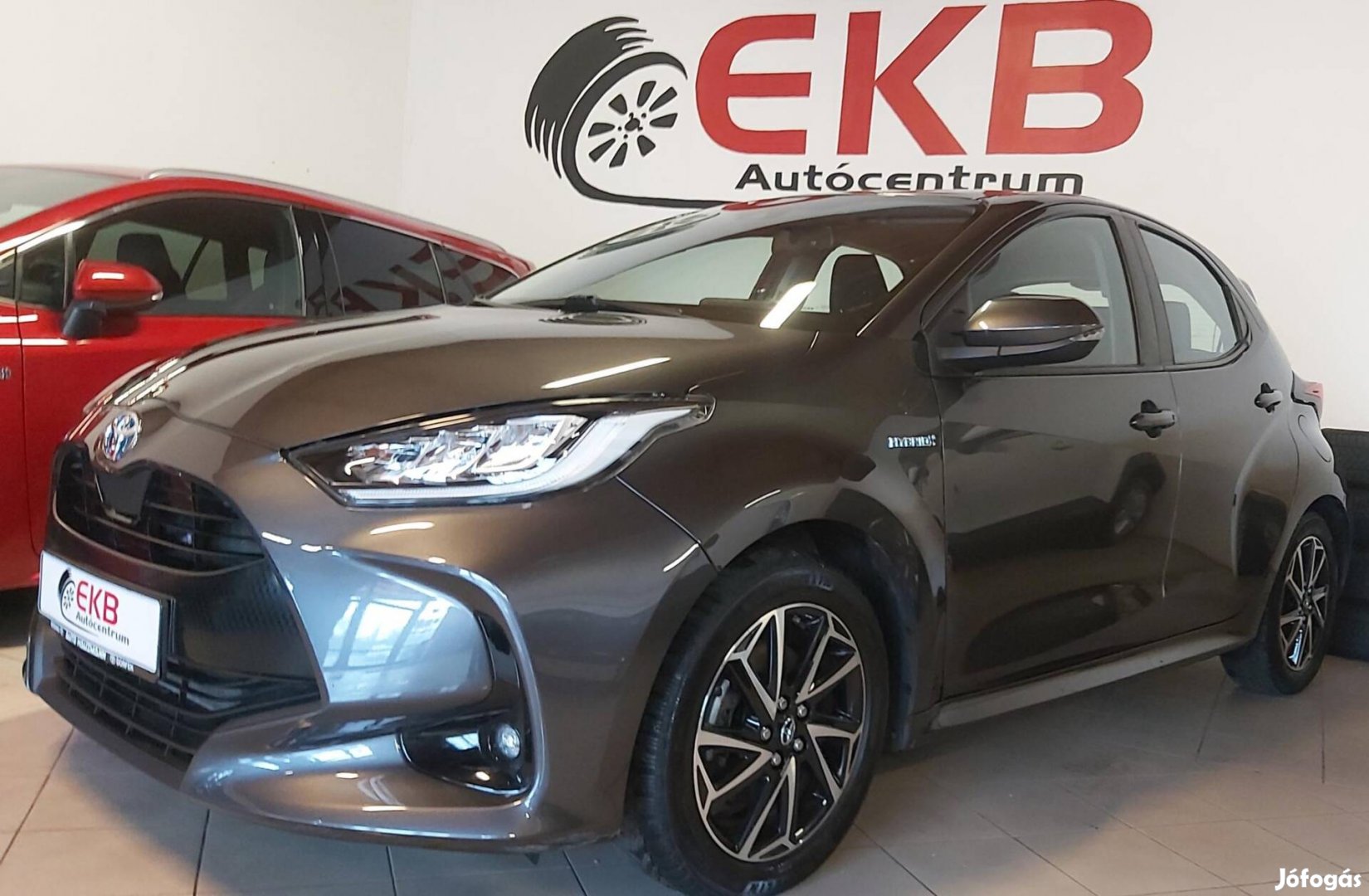 Toyota Yaris 1.5 Hybrid Comfort Style Tech e-CVT