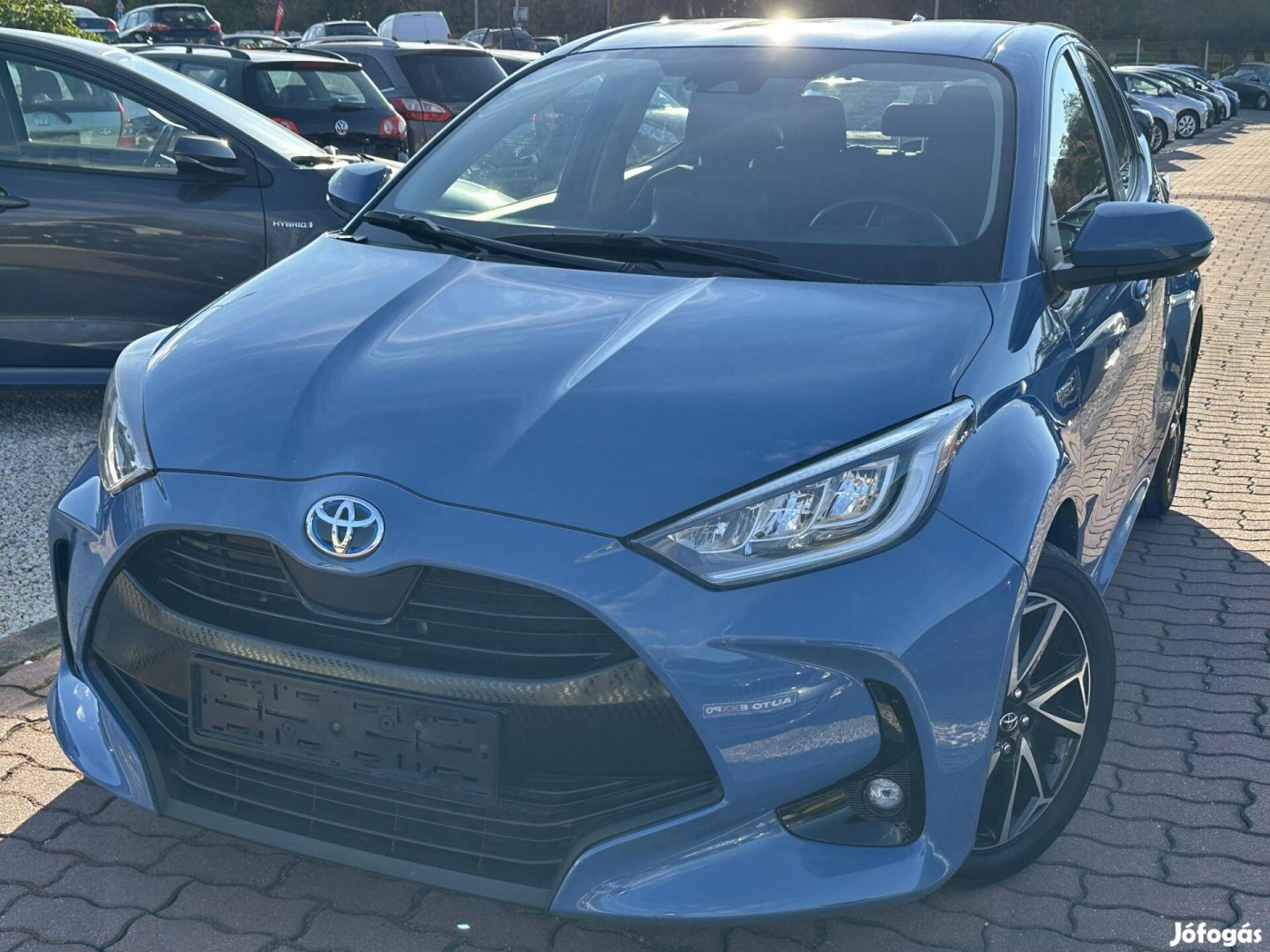 Toyota Yaris 1.5 Hybrid Comfort e-CVT LED Kijel...