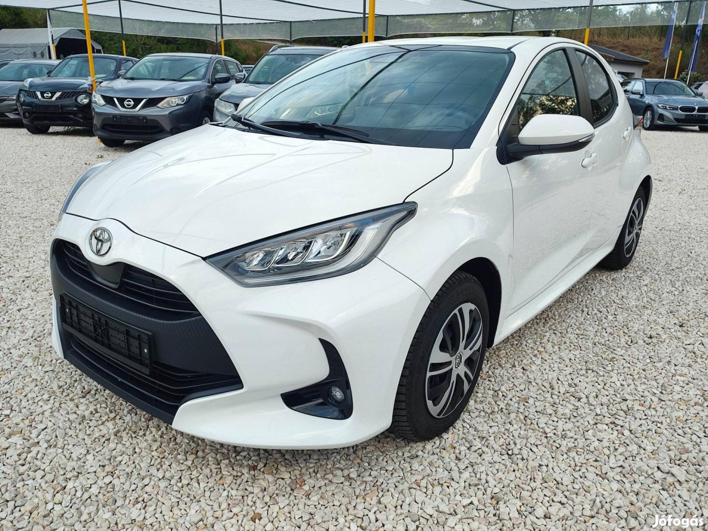 Toyota Yaris 1.5 Hybrid Team Deutschland e-CVT...