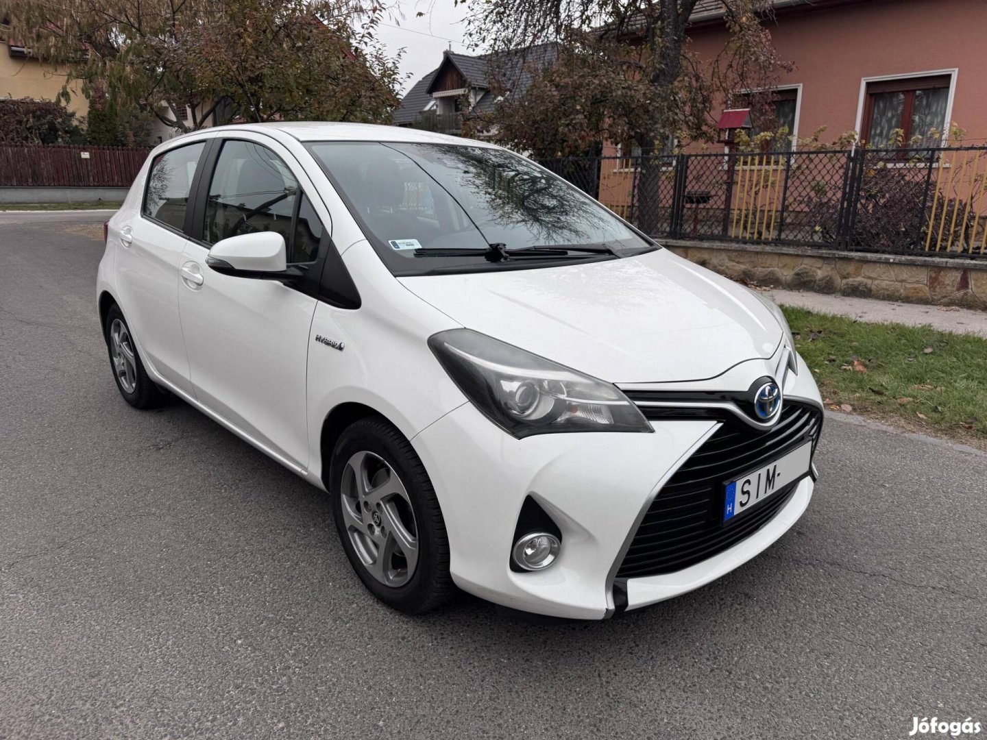 Toyota Yaris 1.5 VVT-i Hybrid Active e-CVT Akár...