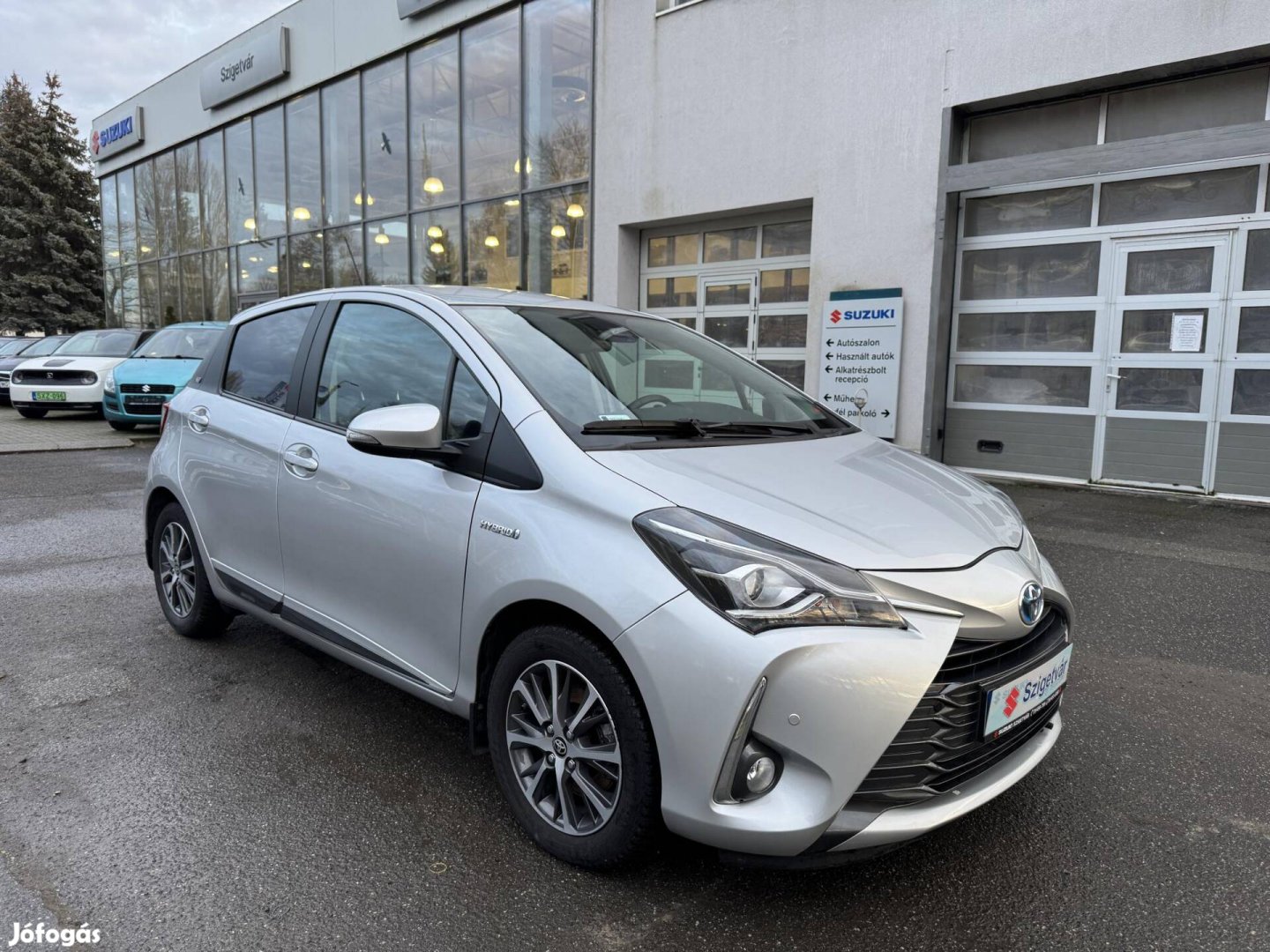 Toyota Yaris 1.5 VVT-i Hybrid Trend Y20 e-CVT G...