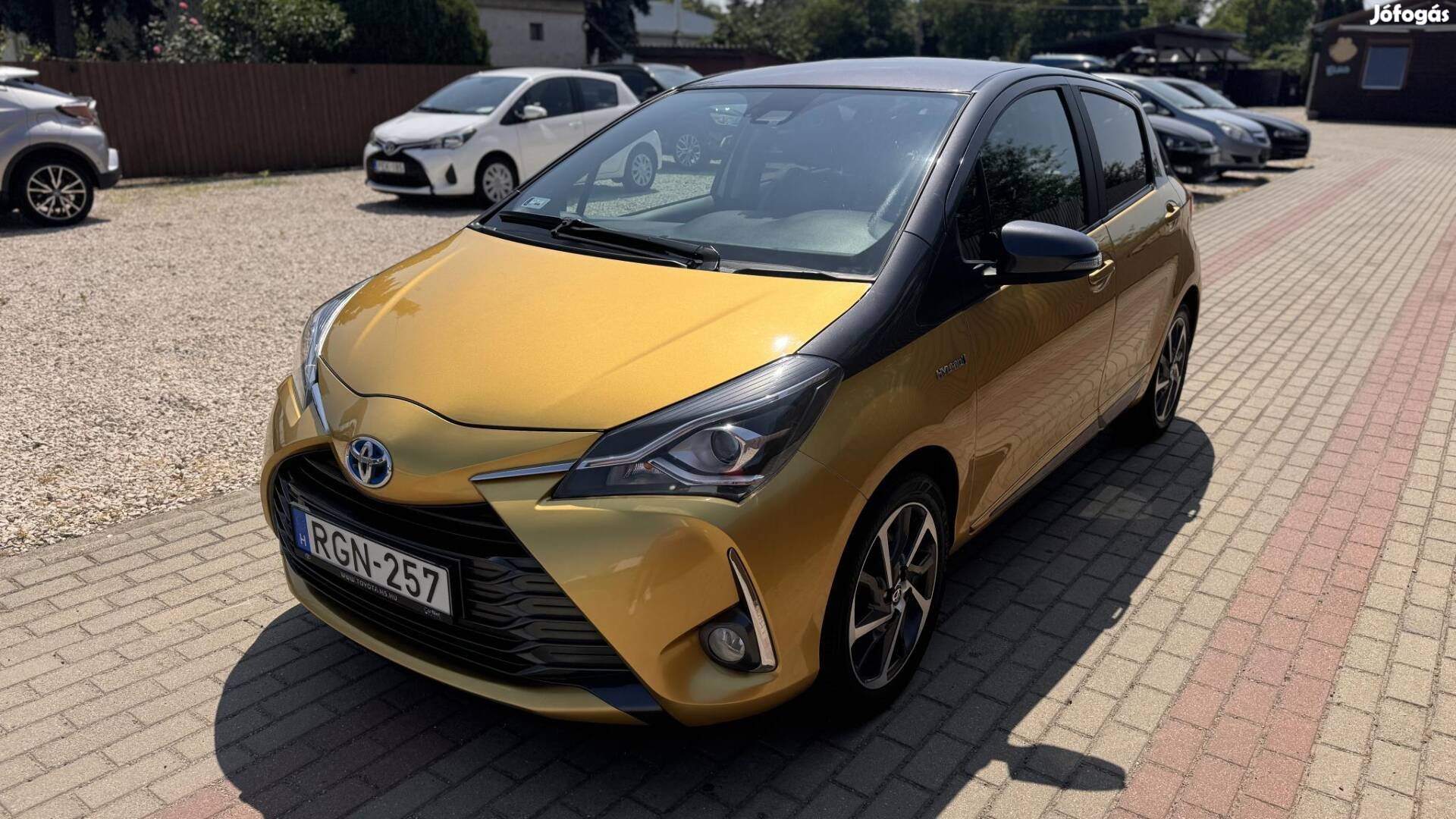 Toyota Yaris 1.5 VVT-i Hybrid Trend Y20 e-CVT M...