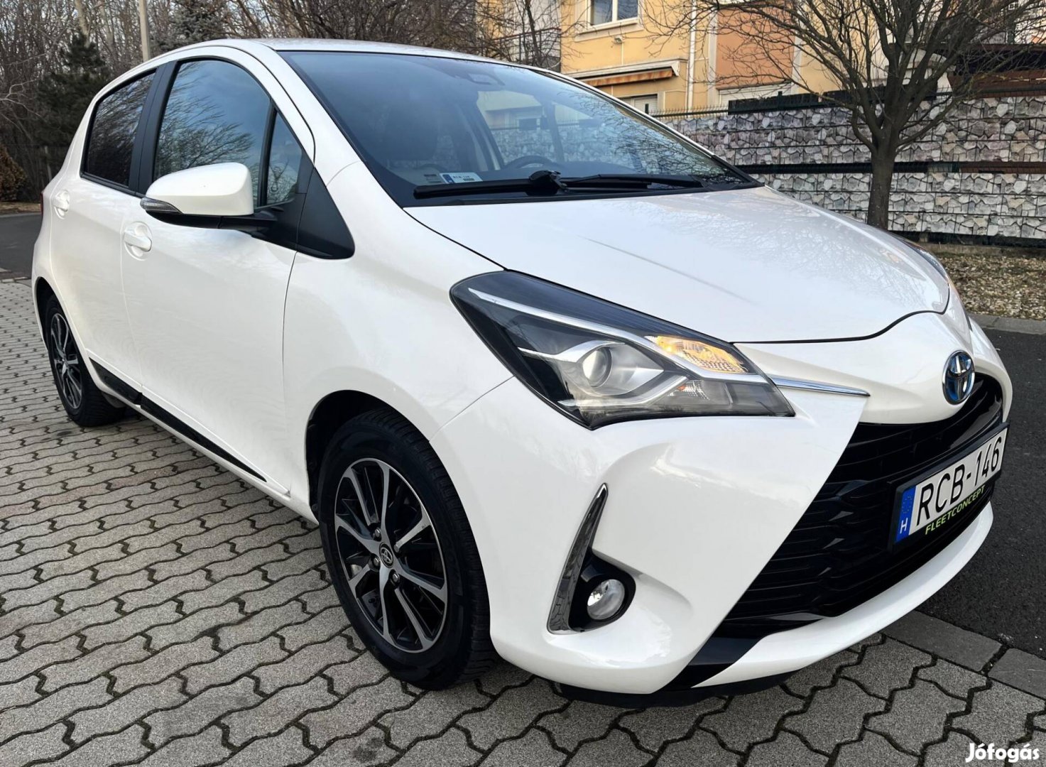 Toyota Yaris 1.5 VVT-i Hybrid Trend e-CVT Mo.-i...