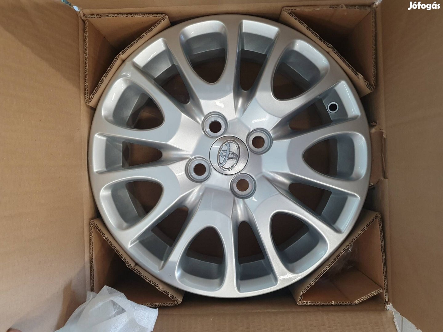 Toyota Yaris 1 db alufelni 15" 2012-től