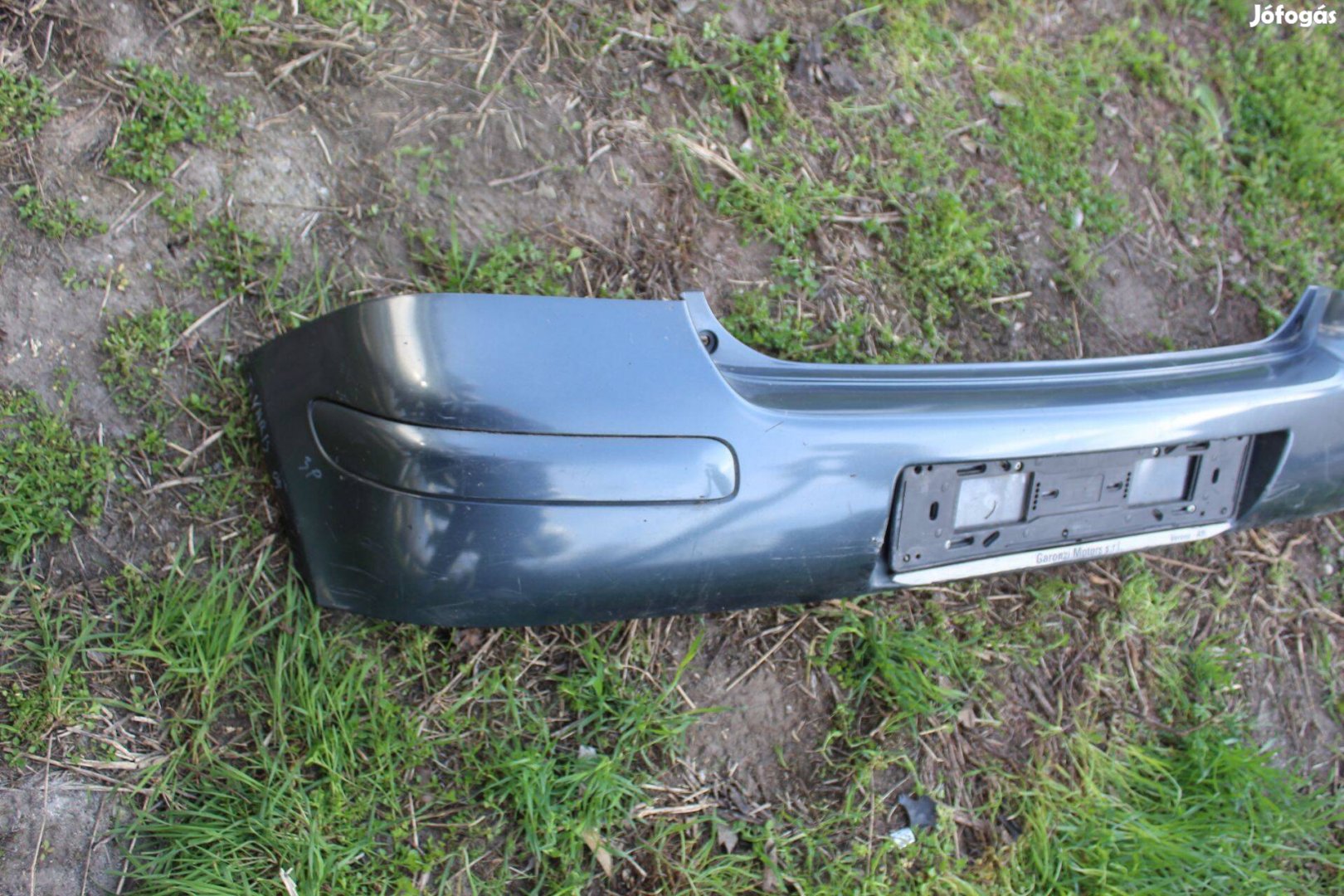 Toyota Yaris 1 hátsó lökhárító (155)
