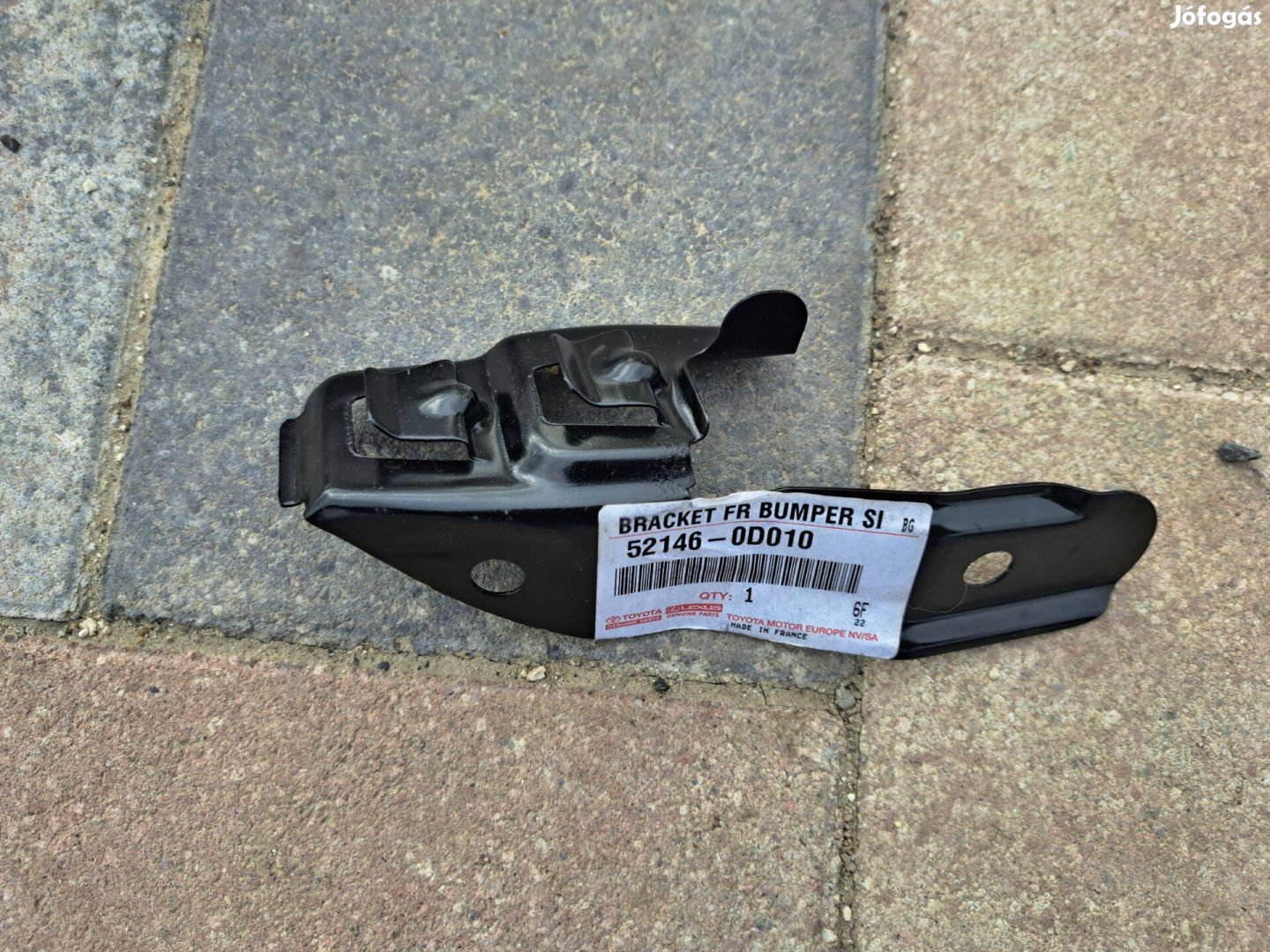 Toyota Yaris 2001-2005ig Első lökháritóoldal rögzités bal Gyári Új