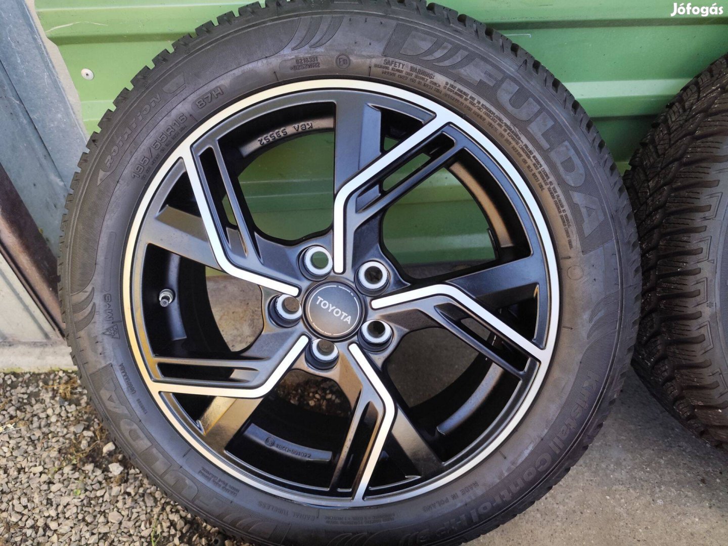 Toyota Yaris 2019-töl gyári alufelni 5x100 16"